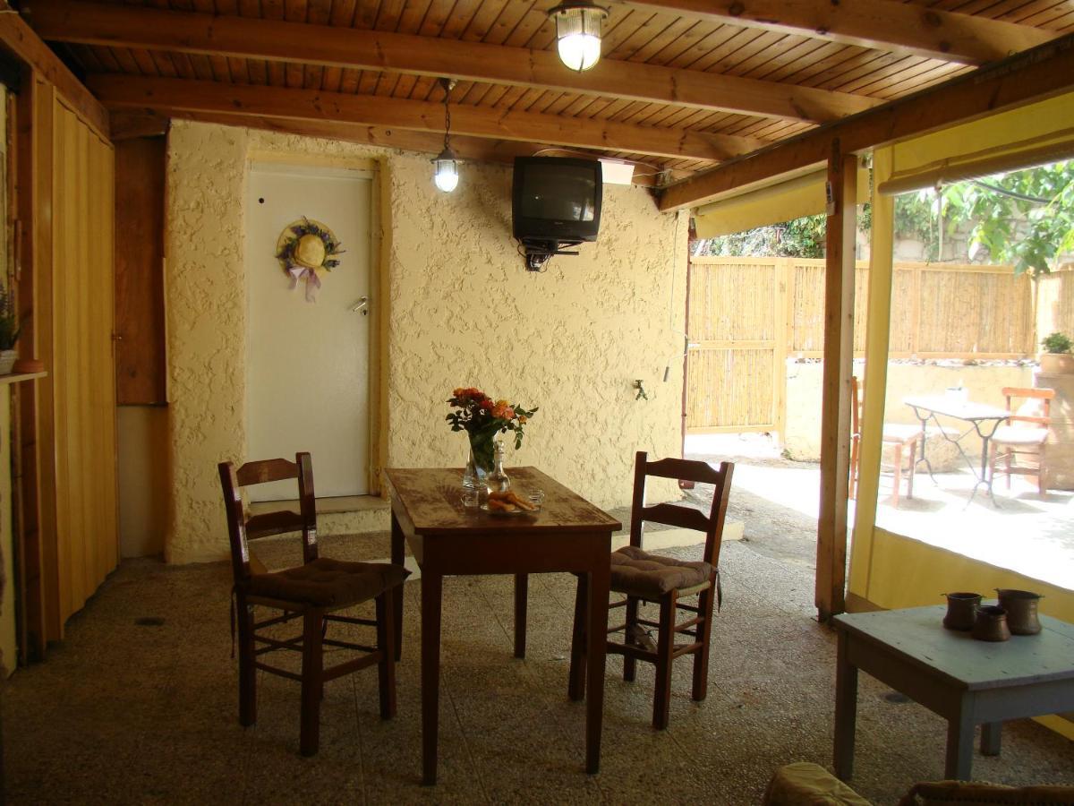 Vintage House Ferienhaus Pentamodi